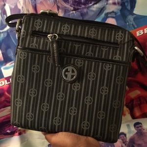 Giani Bernini crossbody bag